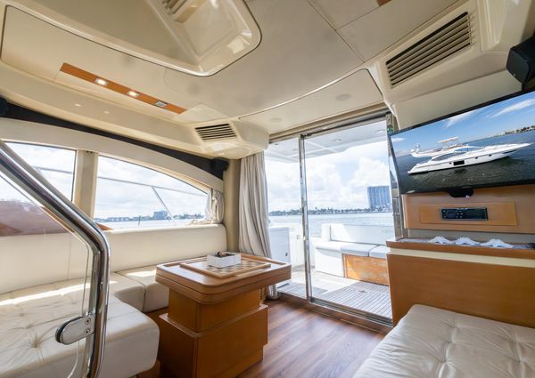 Azimut 45 Flybridge image