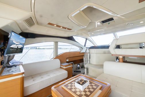 Azimut 45 Flybridge image