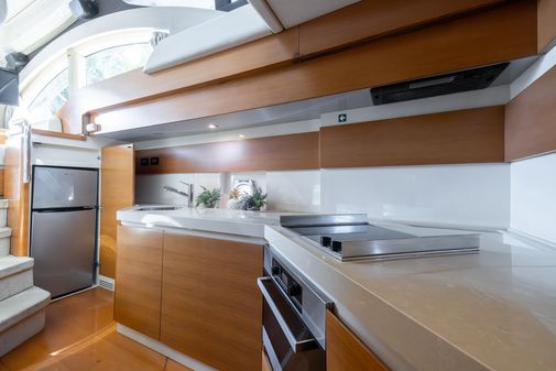 Azimut 45 Flybridge image