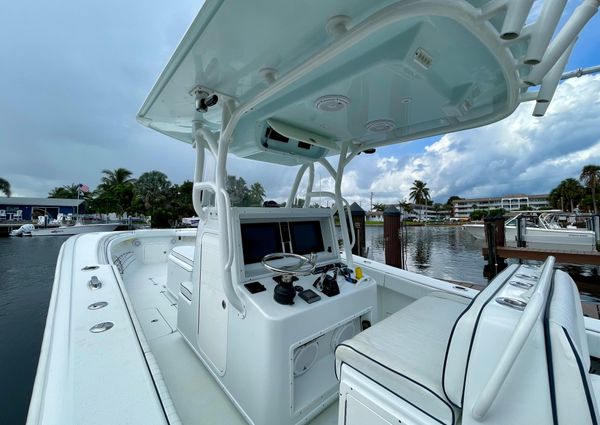 Yellowfin 34 image