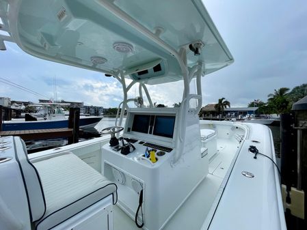 Yellowfin 34 image