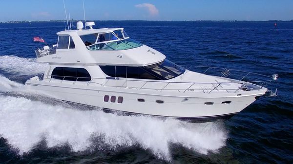 Carver 56 Voyager