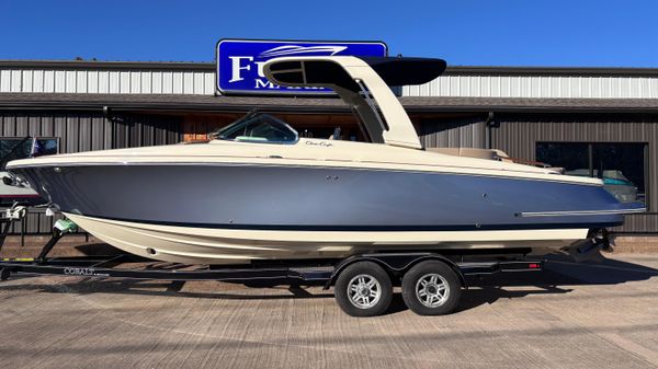 Chris-Craft 28' Launch GT 