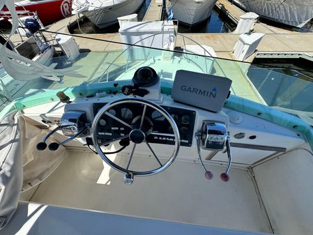 Bertram 28-FLYBRIDGE-CRUISER image