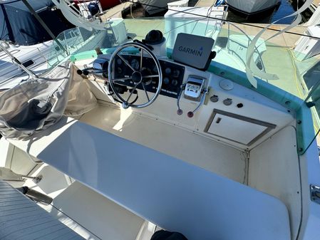 Bertram 28-FLYBRIDGE-CRUISER image