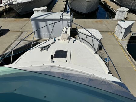 Bertram 28-FLYBRIDGE-CRUISER image