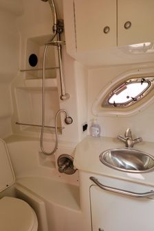 Sea Ray 330 Sundancer image