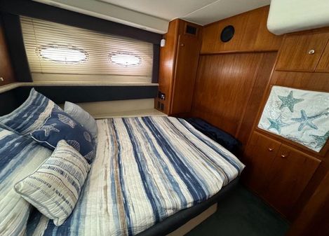 Carver 356 Aft Cabin Motor Yacht image