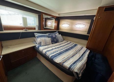 Carver 356 Aft Cabin Motor Yacht image