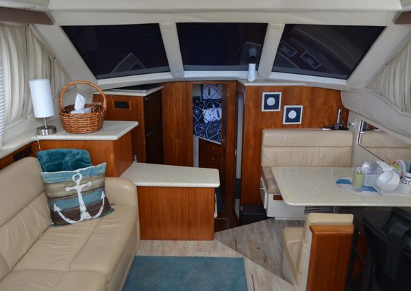 Carver 356 Aft Cabin Motor Yacht image