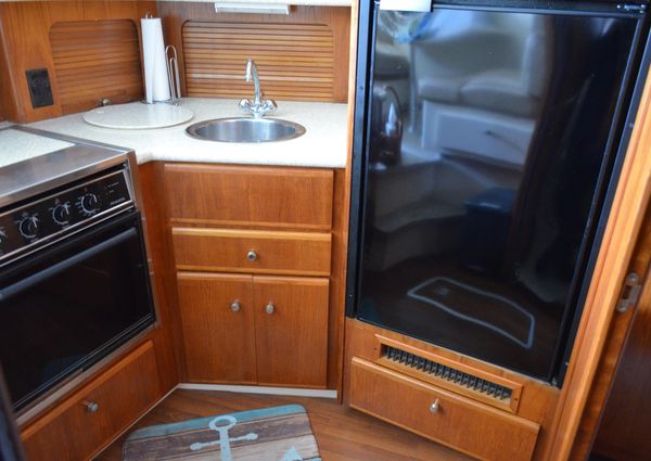 Carver 356 Aft Cabin Motor Yacht image