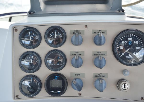 Carver 356 Aft Cabin Motor Yacht image