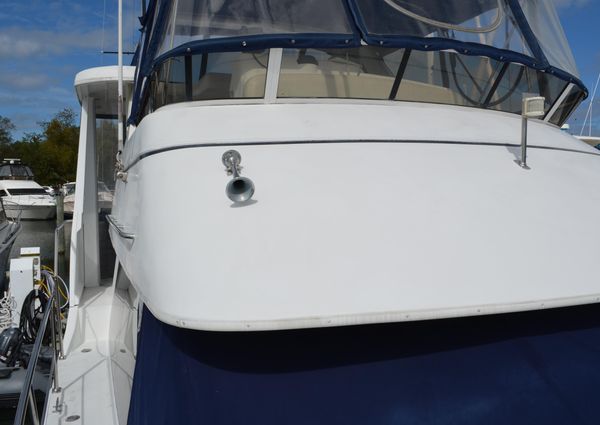 Carver 356 Aft Cabin Motor Yacht image