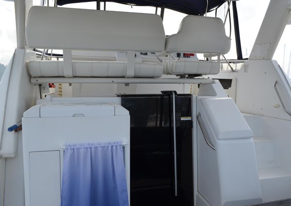 Carver 356 Aft Cabin Motor Yacht image