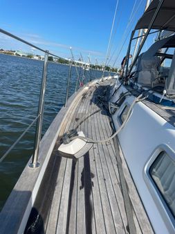 Hallberg-Rassy 62 image