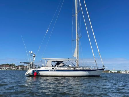 Hallberg-Rassy 62 image