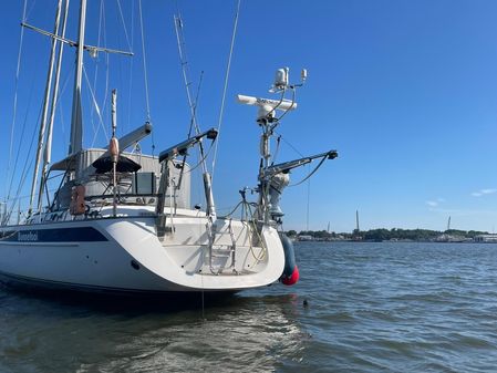 Hallberg-Rassy 62 image