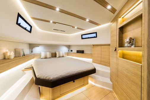 Pardo Yachts 43 image