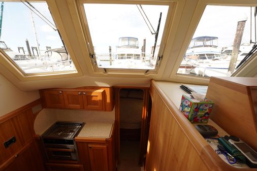 Mainship 34 Trawler image