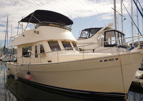 Mainship 34 Trawler image