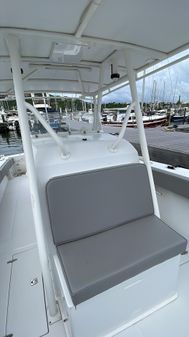 Jupiter 31 Center Console image