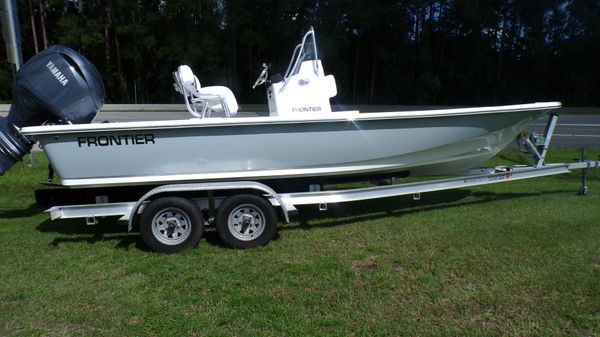 K2 Marine 2104 Frontier 