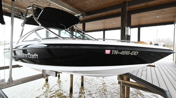 MasterCraft MariStar 210 VRS