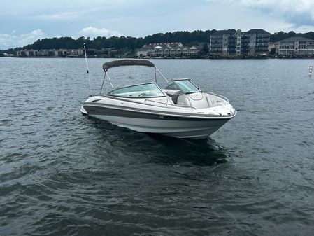 Crownline 230-LS image