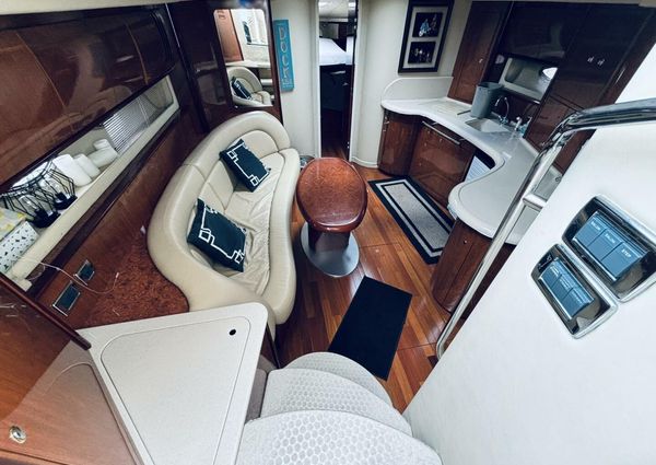 Sea Ray 420 Sundancer image