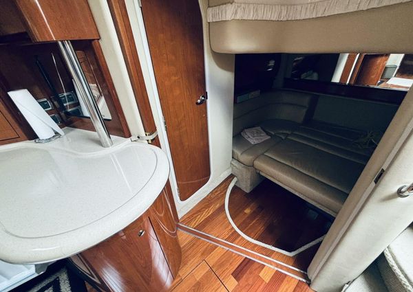 Sea Ray 420 Sundancer image