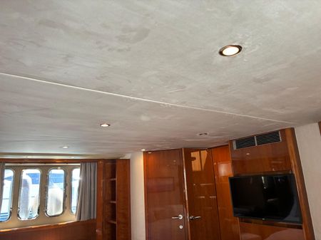 Princess Yachts V65 image