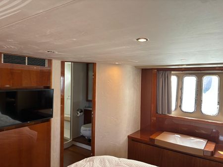 Princess Yachts V65 image