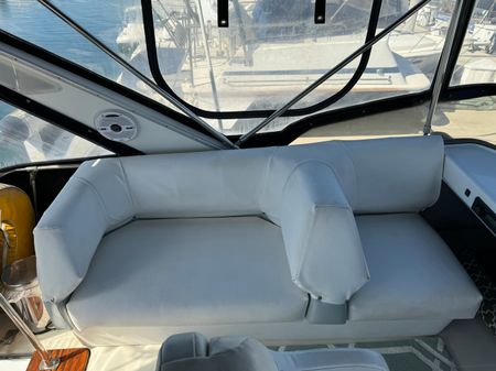 Bayliner 3888-MY-SEDAN image