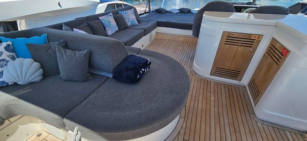 Sunseeker Manhattan 66 image