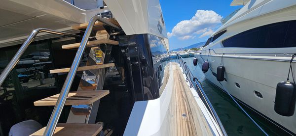 Sunseeker Manhattan 66 image