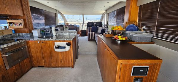 Sunseeker Manhattan 66 image