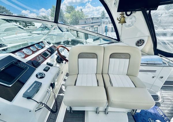 Sea Ray 370 Sundancer image