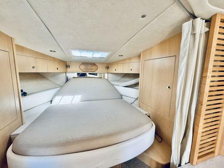 Sea Ray 370 Sundancer image