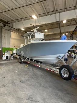 Yellowfin 32 image