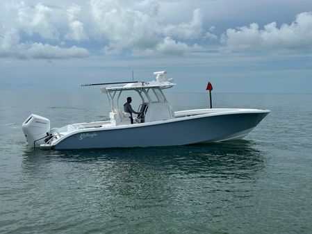 Yellowfin 32 image