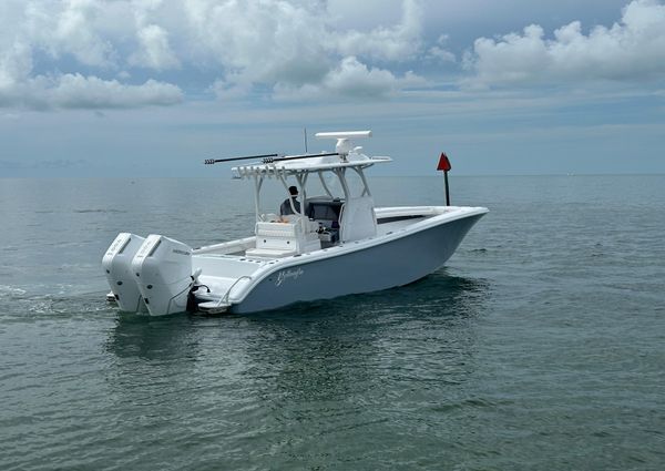 Yellowfin 32 image