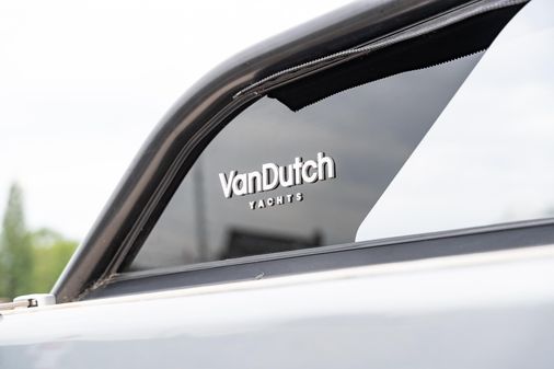 VanDutch 40 image