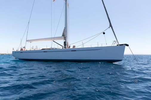 X-Yachts IMX-70 image