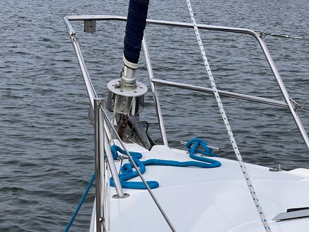 Catalina 320 image