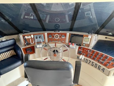 Bayliner 4788 Pilot House Motoryacht image