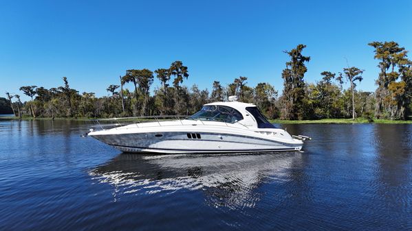 Sea Ray 44 Sundancer image