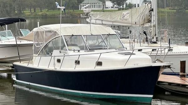 Mainship Pilot 34 