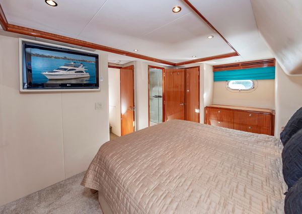 Hatteras 64 Motor Yacht image