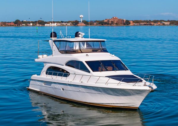 Hatteras 64 Motor Yacht image