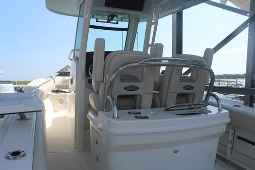 Boston Whaler 250 Outrage image